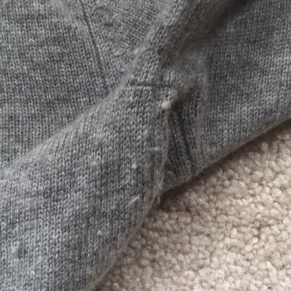 Autumn Cashmere long sweater. - Picture 5 of 6